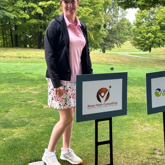 Meet your Posher, Erin - Picture 10 of 10